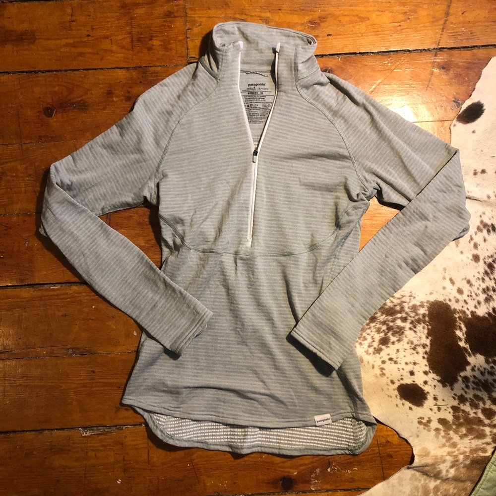 Patagonia 1/4 Zip Pullover in Grey - Size XS
